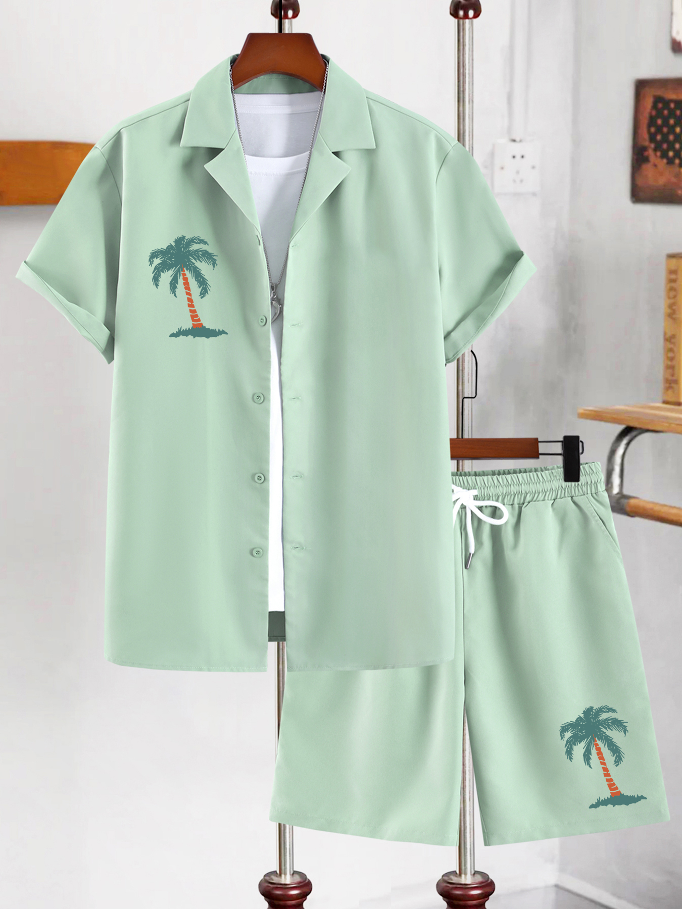 Coconut Tree Print Short Sleeve Hawaiian Shirt And Multi-pockets Cargo  Ninth Pants Set In BLACK