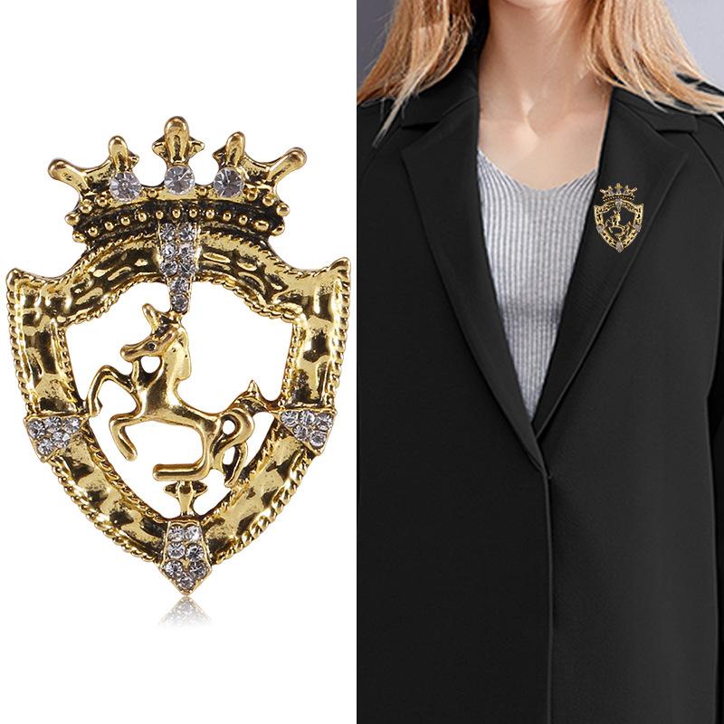 Ralph lauren deals brooch