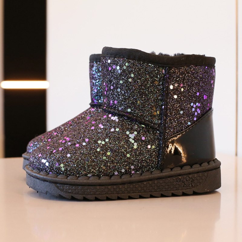 Cute Winter Boots — bows & sequins