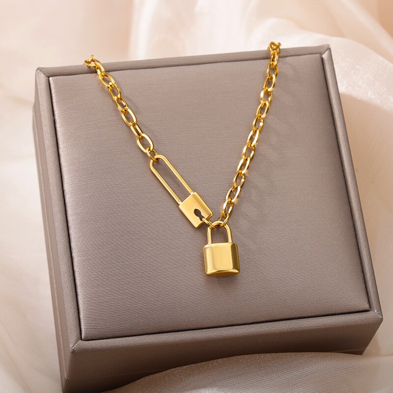 Hip Hop Goth Punk Padlock Pendant Barbed Chain Necklace Heart-shaped  Necklace Gift - Temu