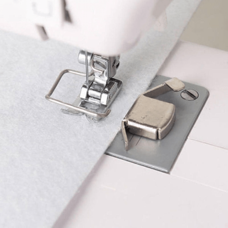 1pc Buddy Sew Magnetic Seam Guide - Buddy Sew Magnetic Seam Guide for Sewing  Machine, Upgrade Third Generation Multifunctional Straight Line Hems Sewing  Ruler, Universal Sewing Machine Attachments