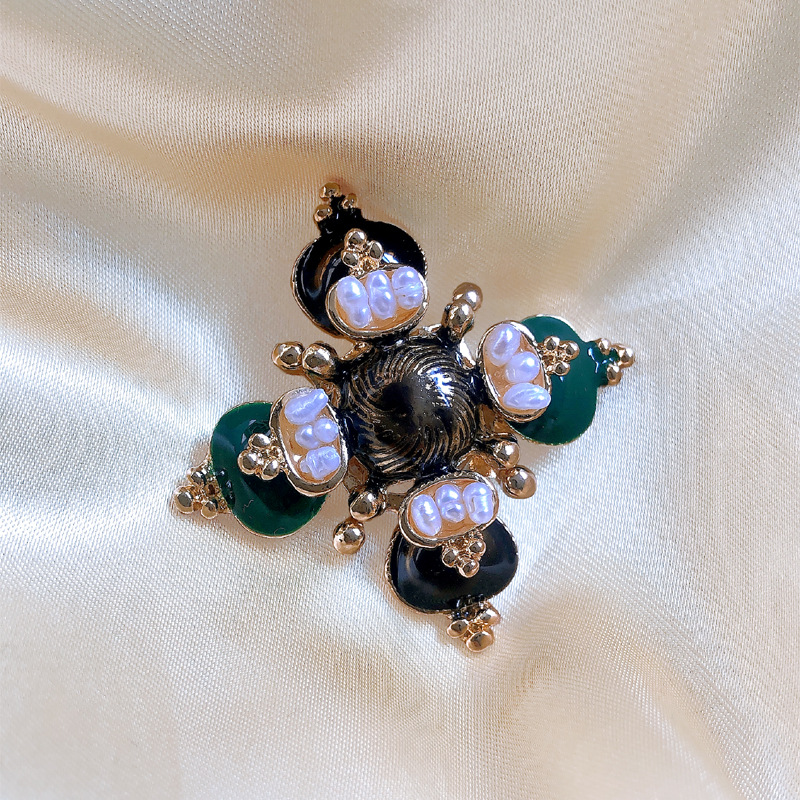Market Square Jewelers Art Nouveau Gemstone Butterfly Brooch