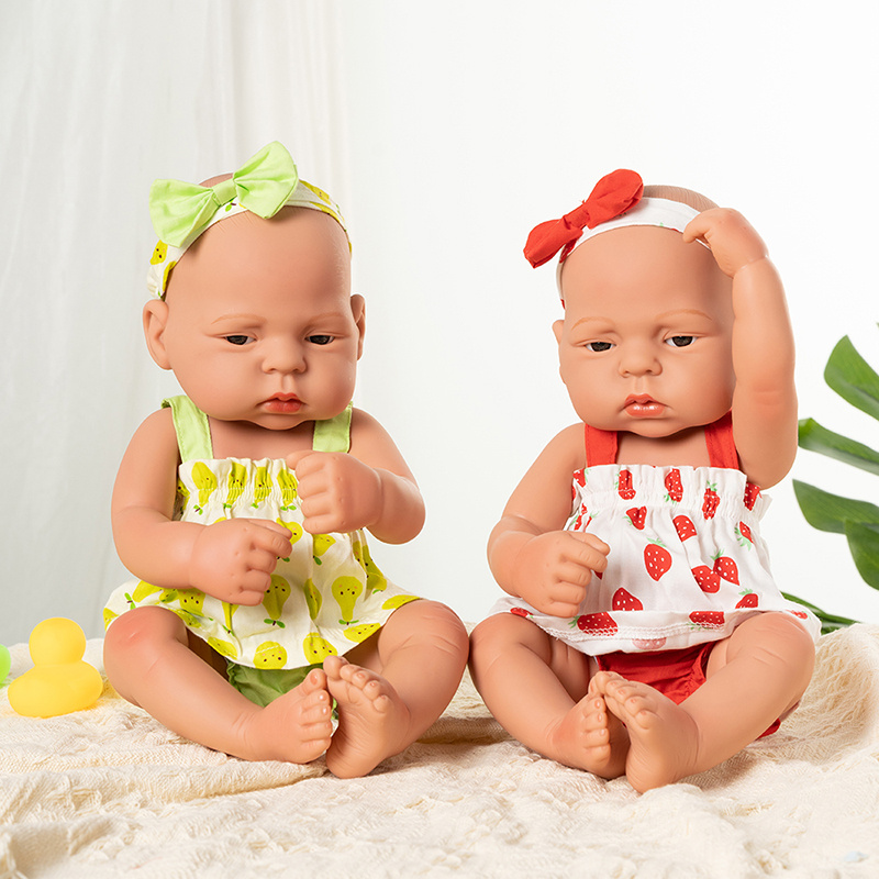  Muñecas bebés Reborn durmiendo, bebés niñas recién nacidas  realistas de 18 pulgadas, silicona de vinilo suave, para niñas a partir de  3 años, set de regalo de muñeca Reborn : Juguetes