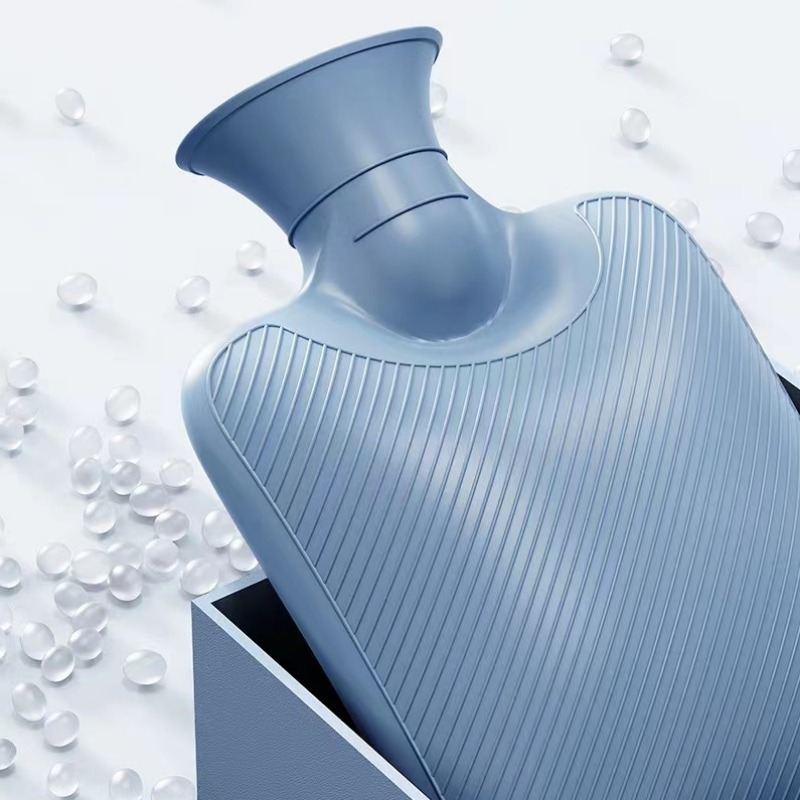 Large Winter Hot Water Bag for Warmth and Comfort