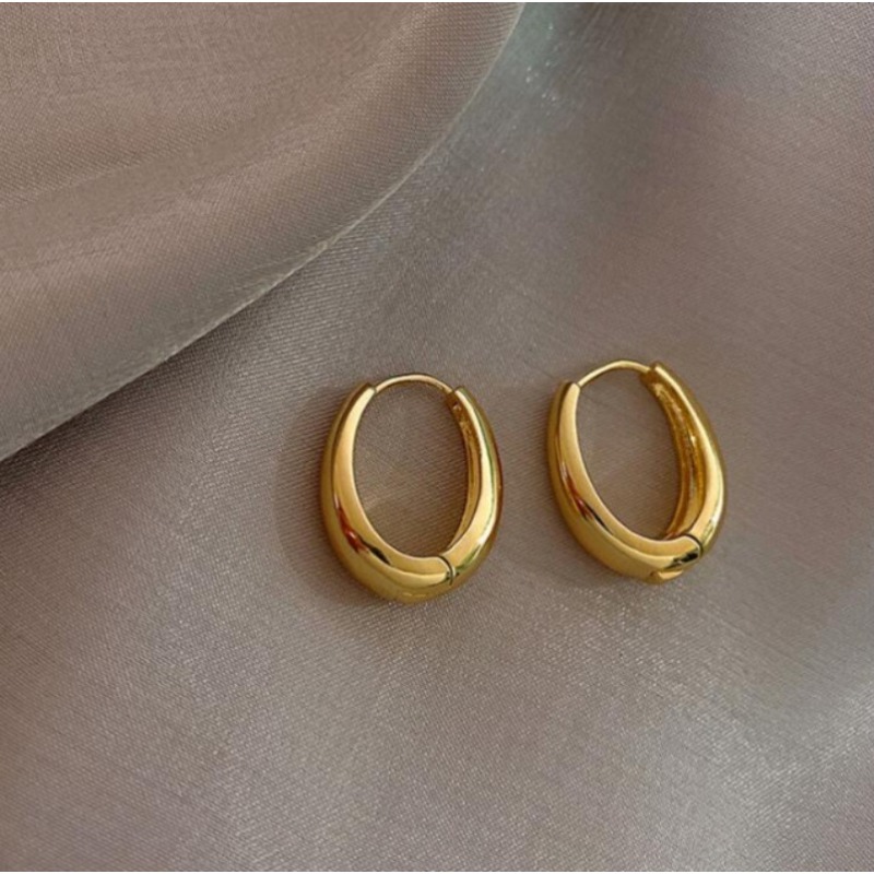 Temperament Versatile Minimalist And Cold Style Earrings For Women, Light Luxury Ear Buckles, Ear Rings, Retro High-end Personalized Earrings