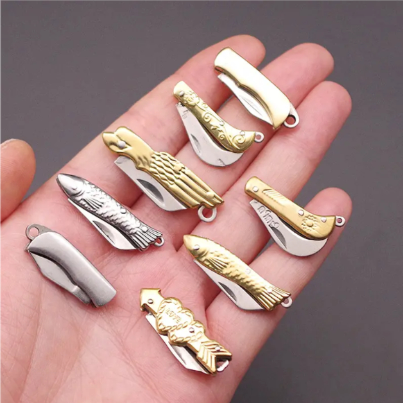 1pc Mini Brass Folding Knife Keychain Pendant, Sharp Pocket Knife