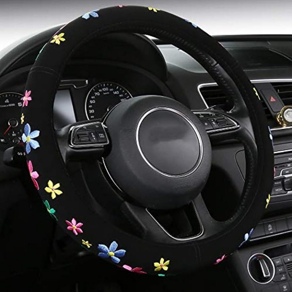  Cute Daisy Pattern Car Steering Wheel Cover, Anti-Slip Soft  Breathable Universal 15 Inches Car Wheel Protector for Women and Men, Fit  Cars SUVs Trucks : Automotive