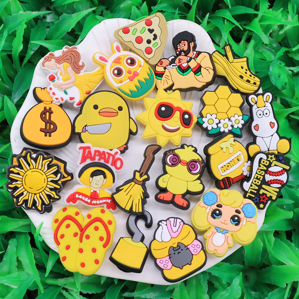 Crock Charms Accessories Cartoon Animals Cute PVC Shoe Croc Buttons Sandals  Charms Decoration Marine Organism Free Shipping