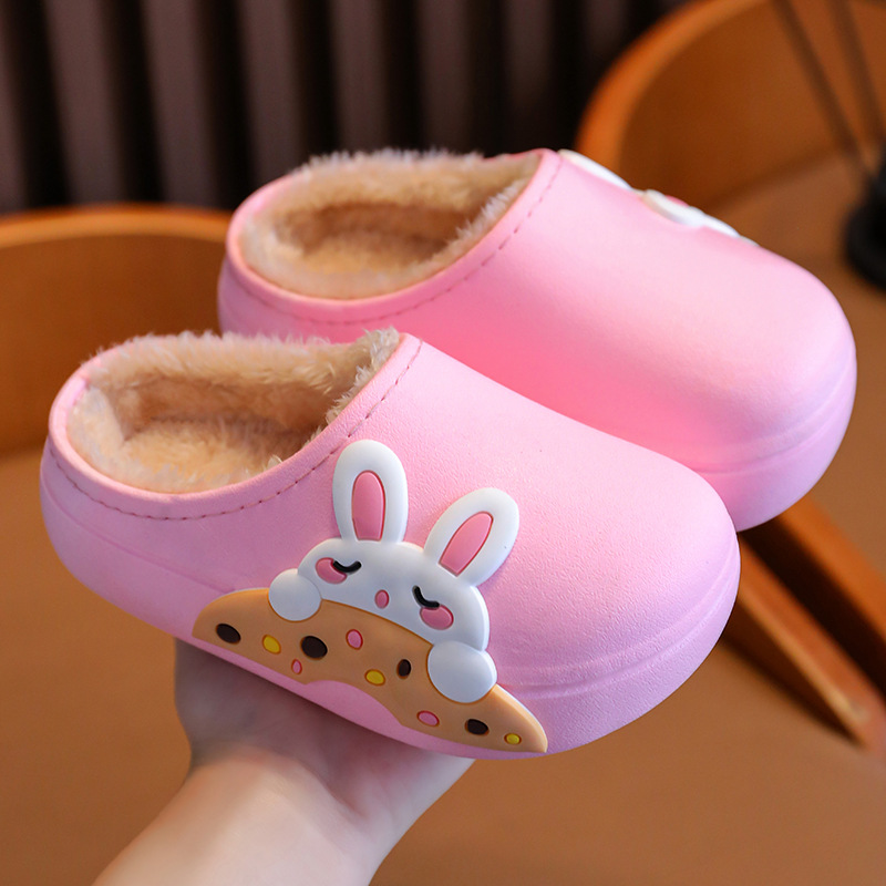 Cute walk online slippers