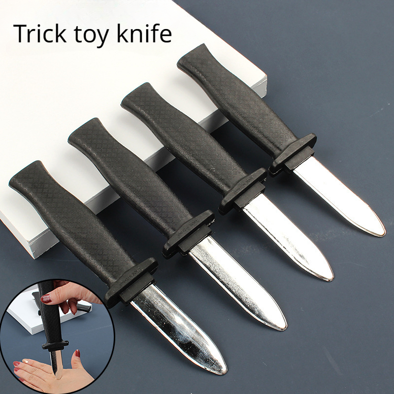 14€02 sur Halloween Deguisement Couteau retractable poignard