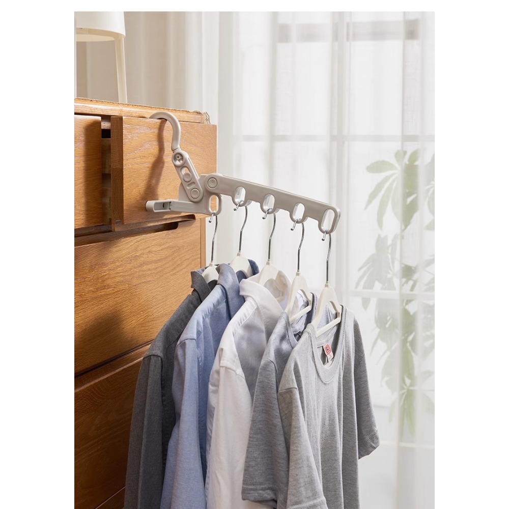 Foldable Travel Hanger Rack 5 Holes Sturdy Plastic Hanger