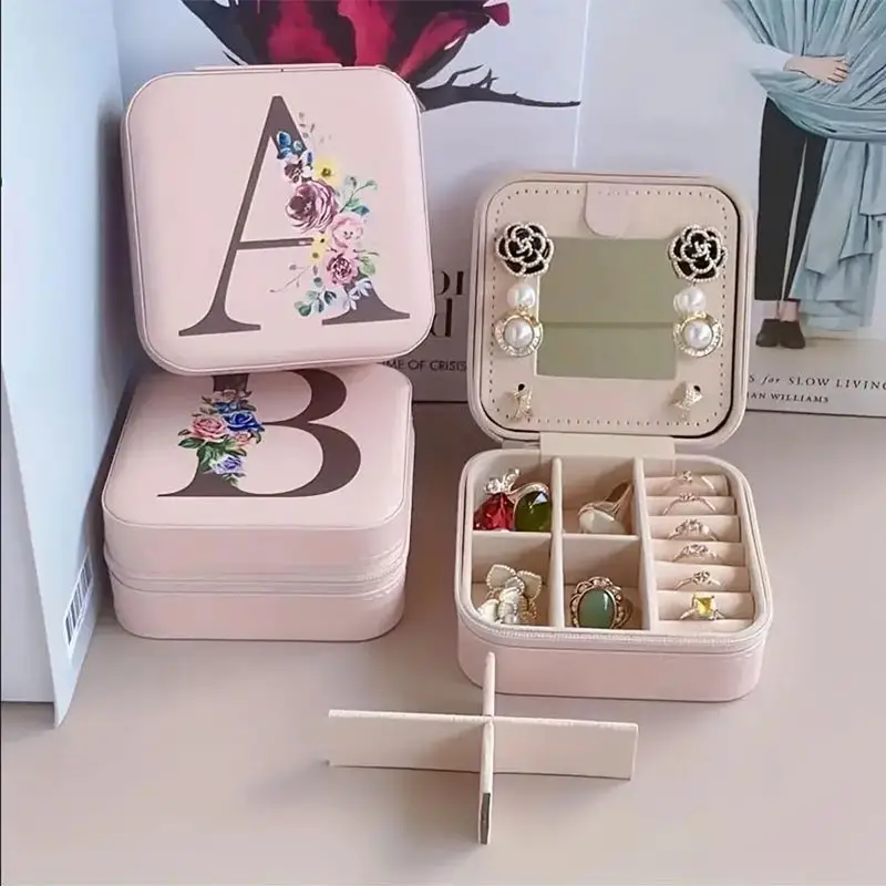 Travel Jewelry Case, Small Jewelry Organizer Portable Mini Jewelry Box