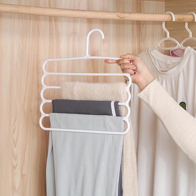 Non-slip Plastic Hanger - Wardrobe Organizer, Clothes Drying