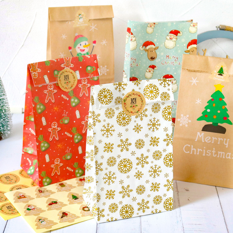 12pcs Small Christmas Gift Bags With Tissue Paper Christmas Gift Bags  Christmas Kraft Gift Bags For Holiday Paper Gift Bags，Party Favors