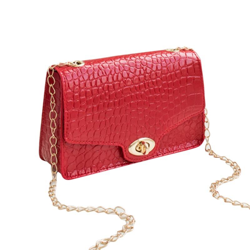 Lot - A Chanel Small Classic Flap shoulder bag, red crocodile