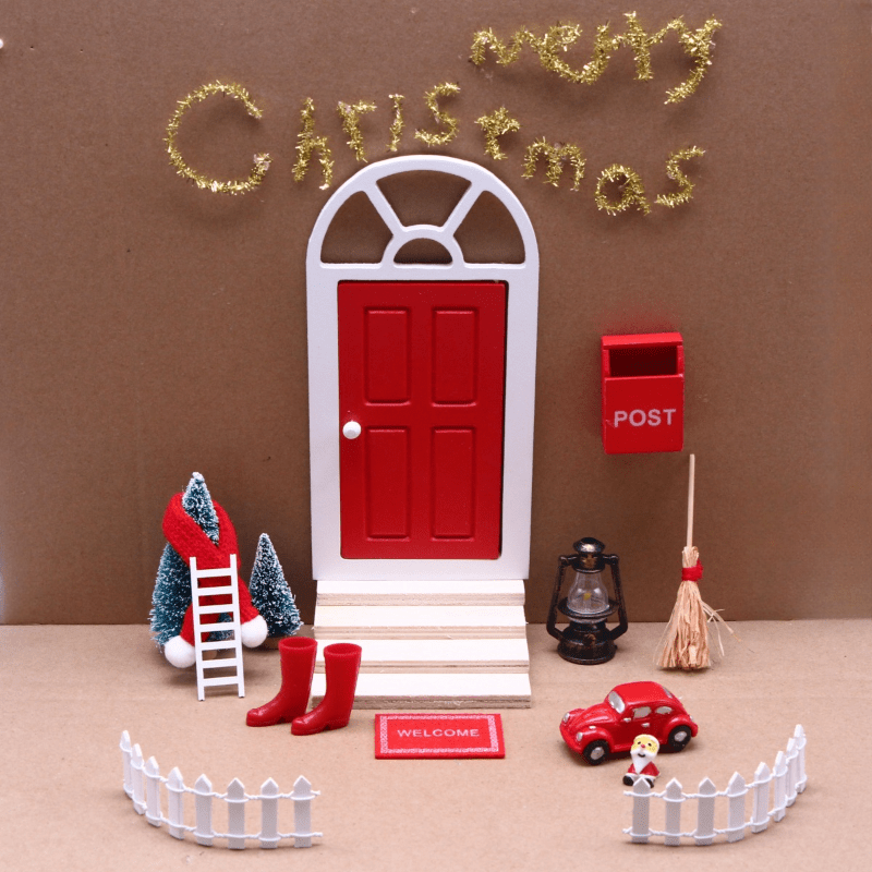 Noël Miniature Accessoires Maison de Poupée Noël Red Elf Girl Fairy Portes  Décorations Scène Modèle Jouets Bricolage Pour Elfe Accessoires