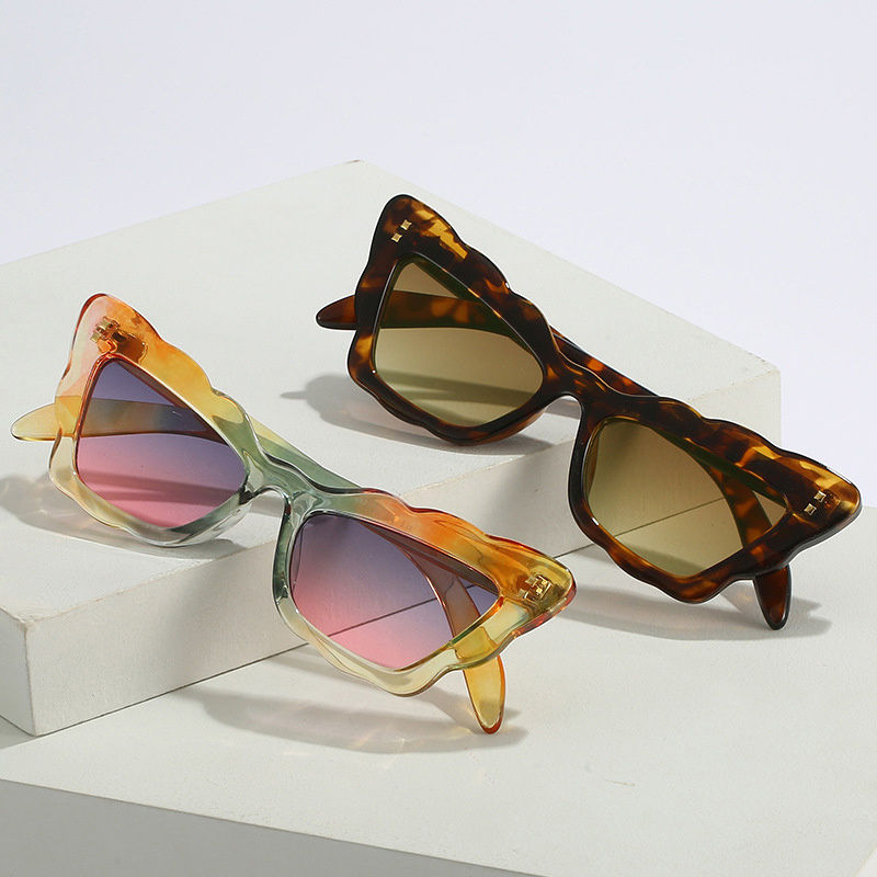 Retro Triangular Cat Eye Sunglasses With Small Frame, Fashionable And  Trendy Men's And Women's Sun Visors - Temu