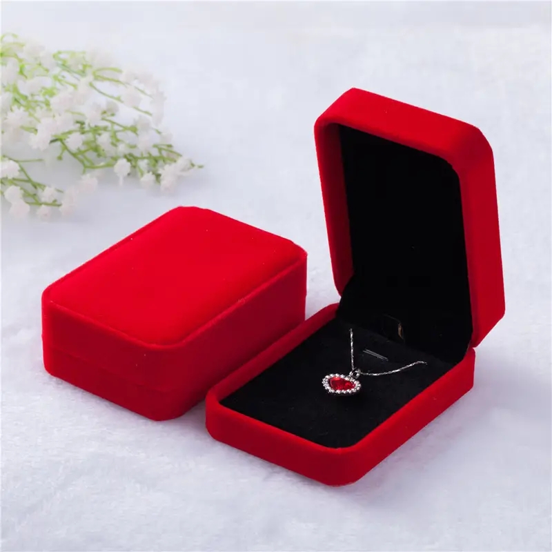 Mini Velvet Jewelry Stores Organizer For Weddings And Proposals