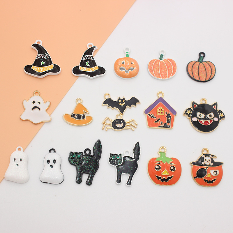 10pcs simpatici ciondoli di Halloween per la creazione di gioielli