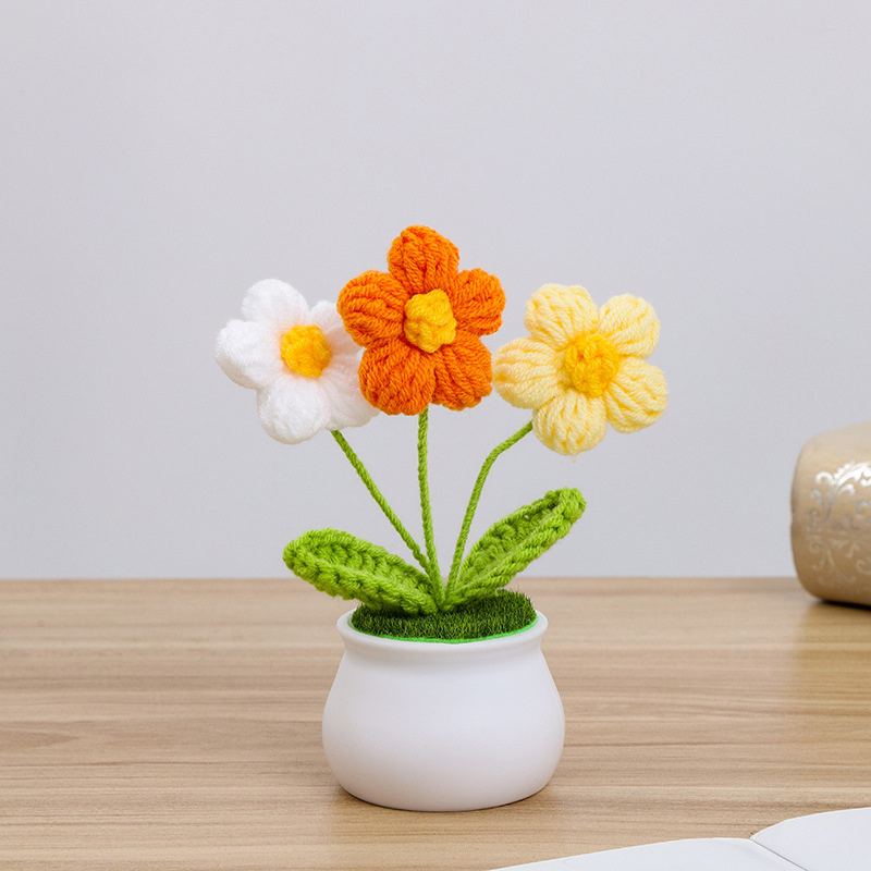 1pc Cute Artificial Potted Plant Handmade Crochet Wool Flowers Pot Simulation Hand Woven Small Flower Home Room Desk Decoration Gift