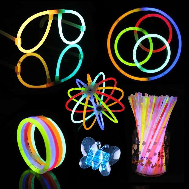 100 piezas de barras luminosas, pulseras fluorescentes multicolores de 20  cm con conectores para hacer collares, pulseras, gafas, horquillas (120  piezas de accesorios)