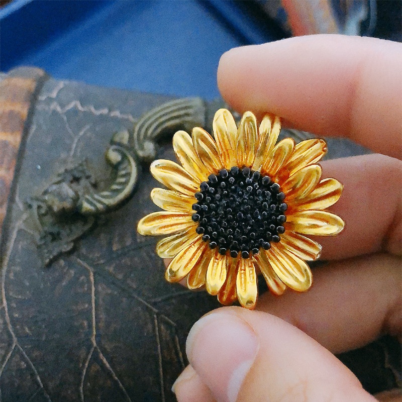 Sunflower Brooch orders UNIQUE!