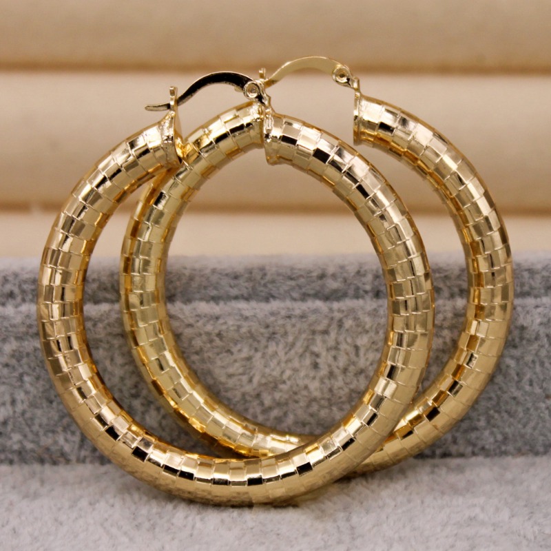 

Casual Trendy 14k Plated Copper Jewelry Oval Shaped Hoop Earrings For Women Girls Vintage Elegant Style
