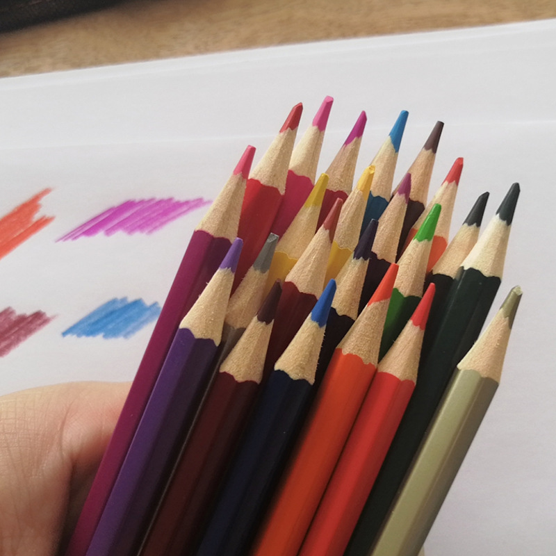 Colored Pencils in School Arts and Crafts 