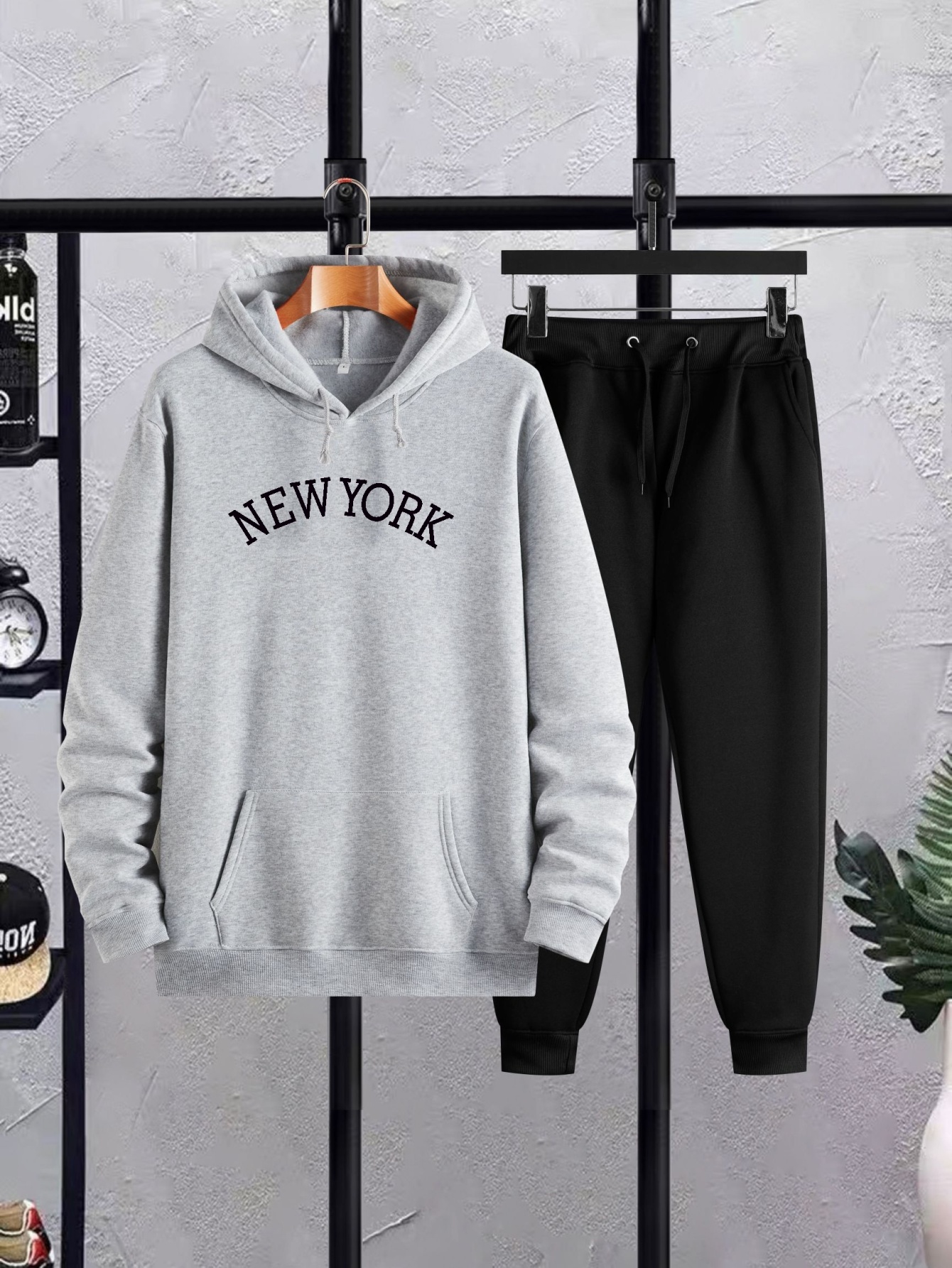 Casual 2pcs Set, Men's New York Print Hooded Sweatshirt & Drawstring  Sweatpants Matching Set For Fall Winter