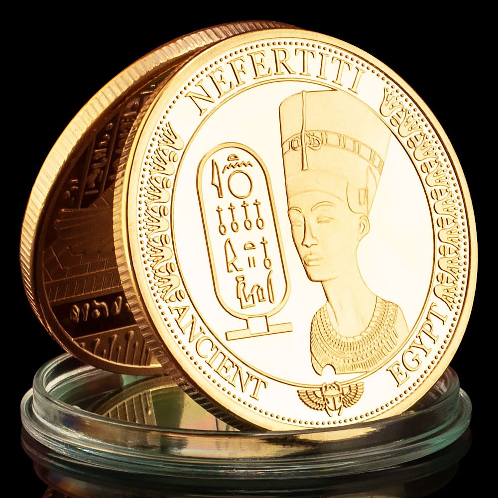 

Replica Coin, Egypt Queen Nefertiti Pyramid Souvenir Coin 40mm Commemorative Coin Replica Collection Gift