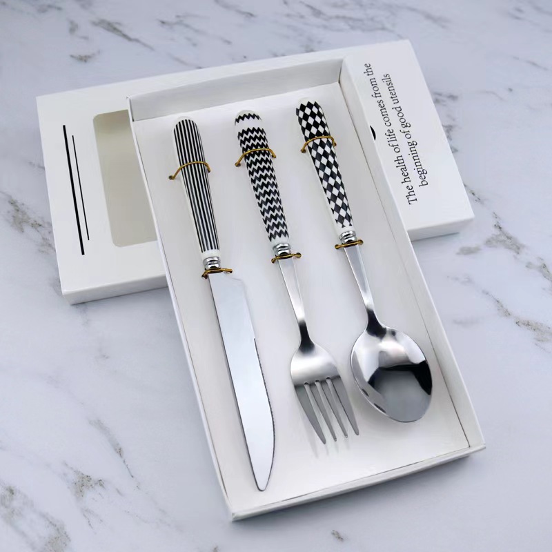 Western Knife, Fork and Spoon Tableware Stainless Steel Steak Knife Wooden  Handle Steak Knife and Fork 3-piece Set