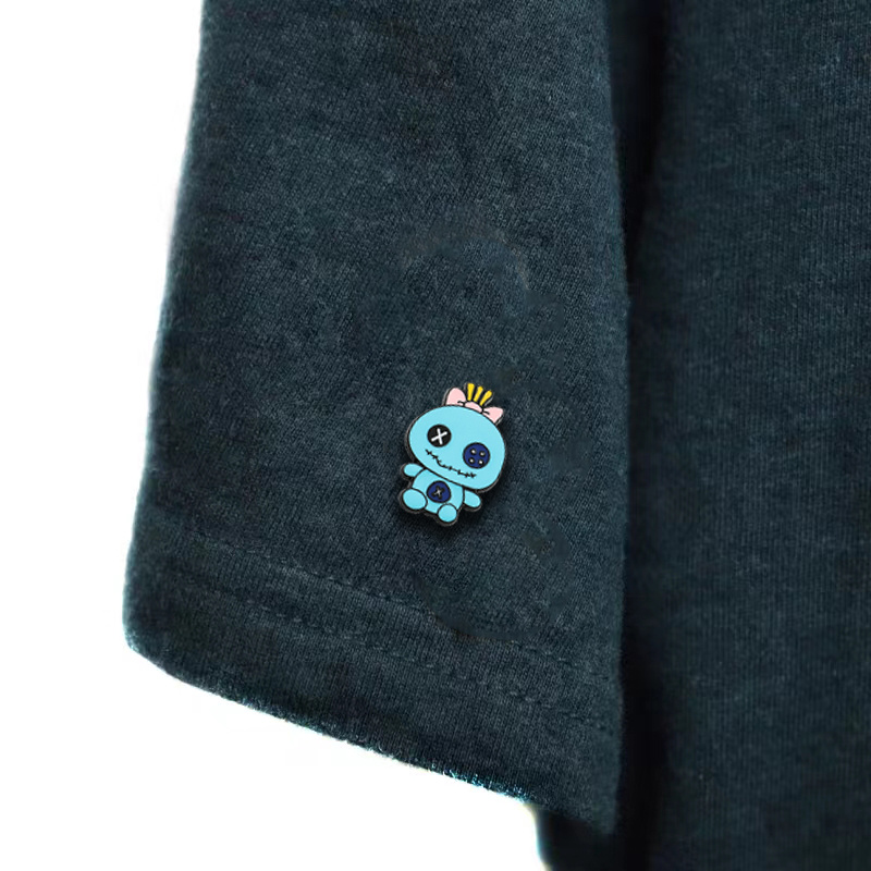 Disney 1pc Officially Licensed Stitch Cartoon Anime Characters Metal Button Pins Brooch, Memorial Decoration Gifts, Clothing Backpack Decoration