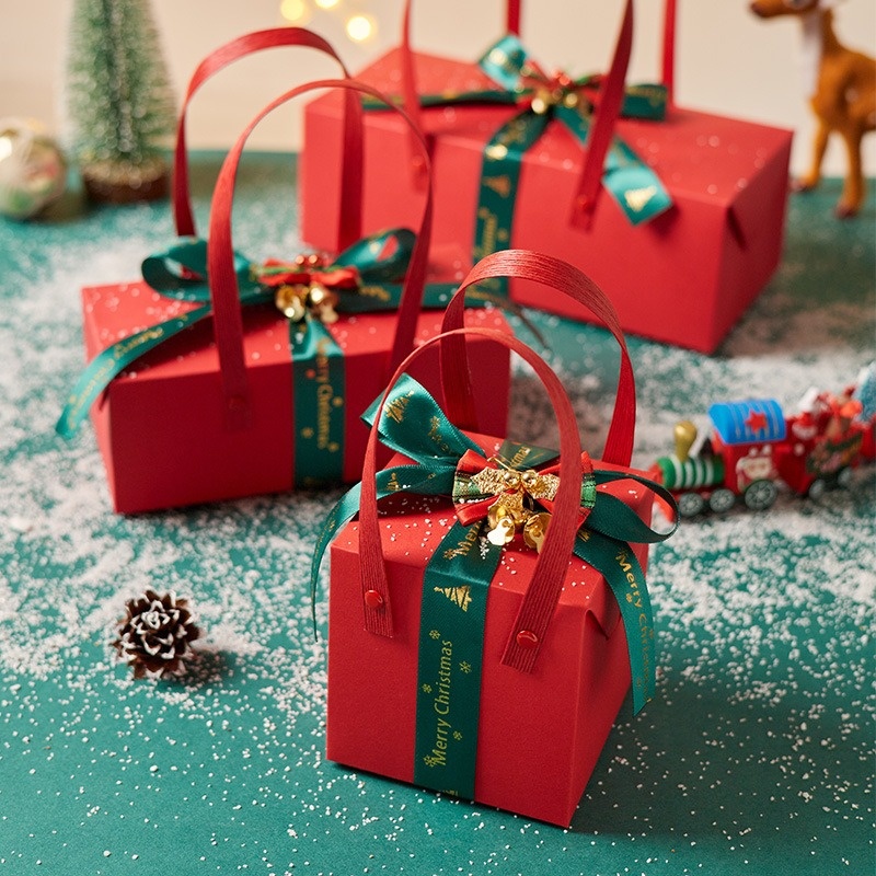 15 Christmas Party Favors, Creative Holiday Favor Ideas