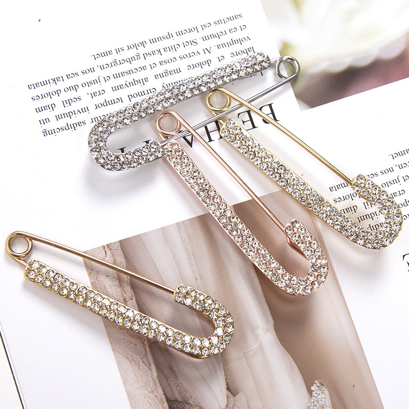 Alloy Hollow Rhinestone Brooch Exquisite Scarf Sweater Shawl Cape Pin For  Women Clothing Accessories - Temu Australia