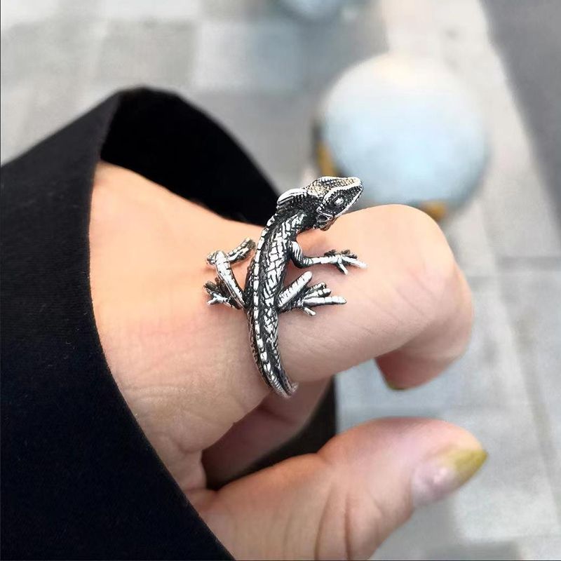 Sterling silver lizard ring sales