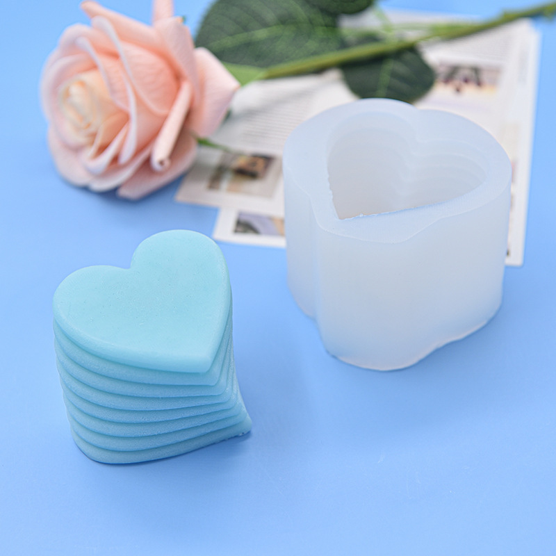 2023 3D DIY Rotating Love Candles Mold Stacking Heart-shaped