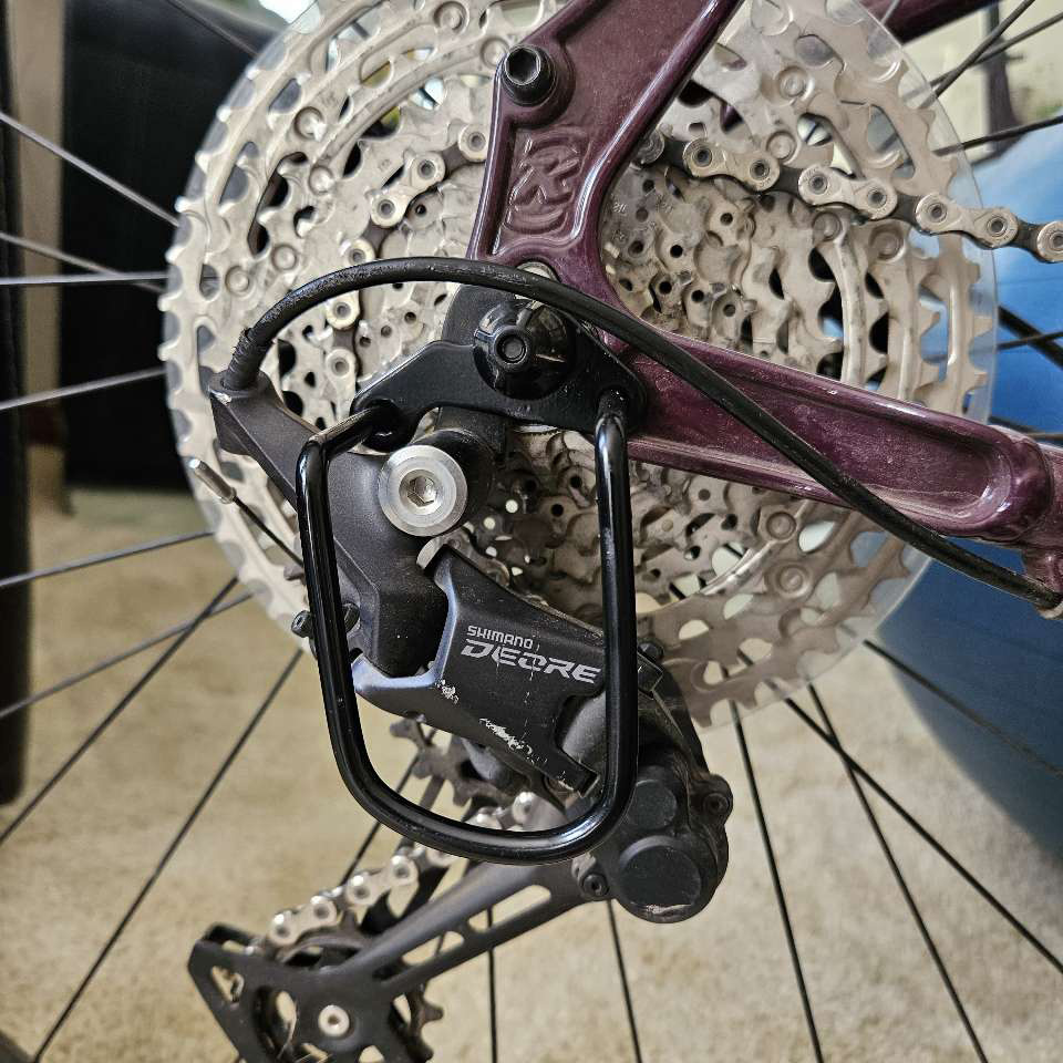 Mtb sales derailleur guard