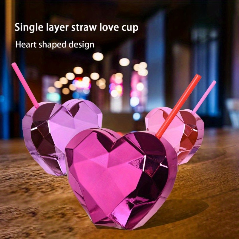 2 Pcs Cocktail Glasses Unique Wine Glasses Heart-shaped Romantic Juice  Glasses Glassware with Straws