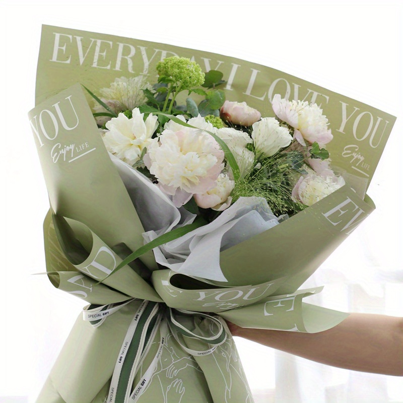 10pcs Flower Wrapping Paper Jane Eyre Hug Waterproof Bouquet