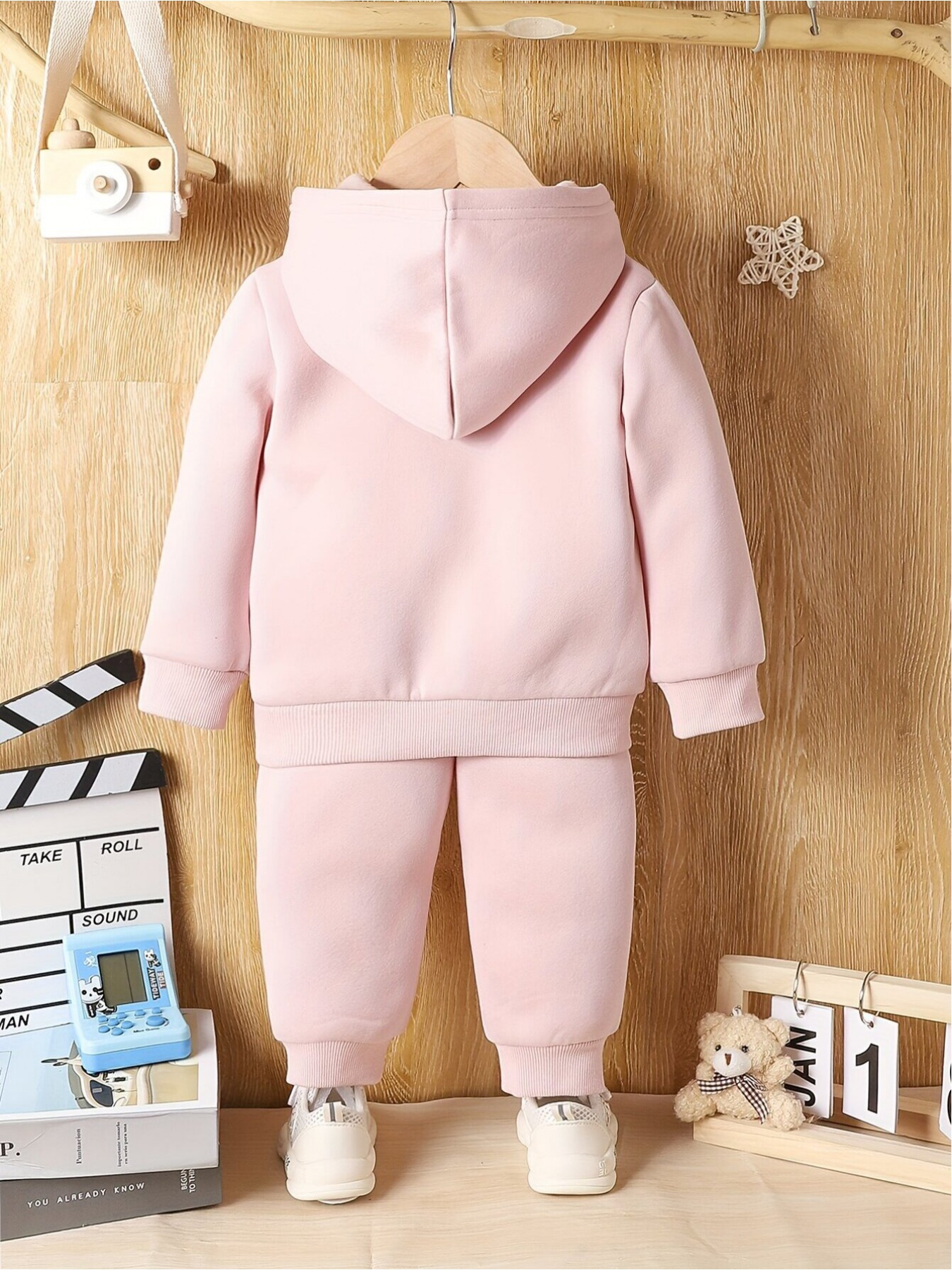 Girls hot sale dinosaur tracksuit