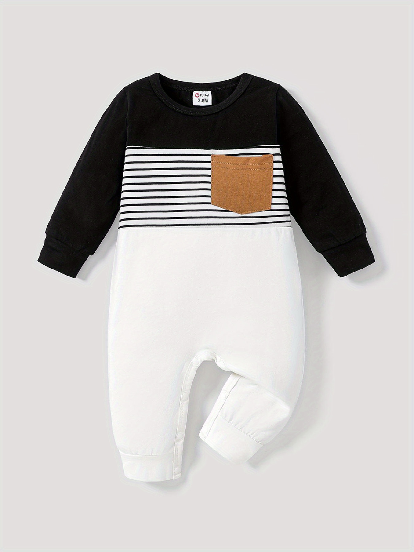 Baby Boy/Girl All Over Letter Print Black Ribbed Short-sleeve Romper