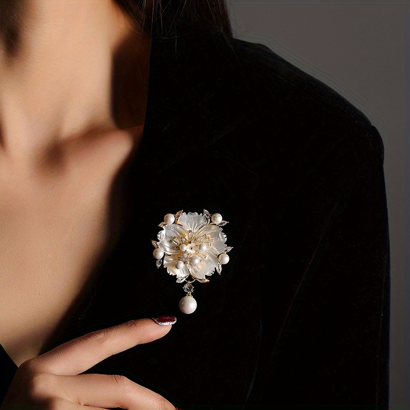 Fashion Rose Flower Brooches Pins Women Rhinestone Zircon Corsage Jewlery  Gift