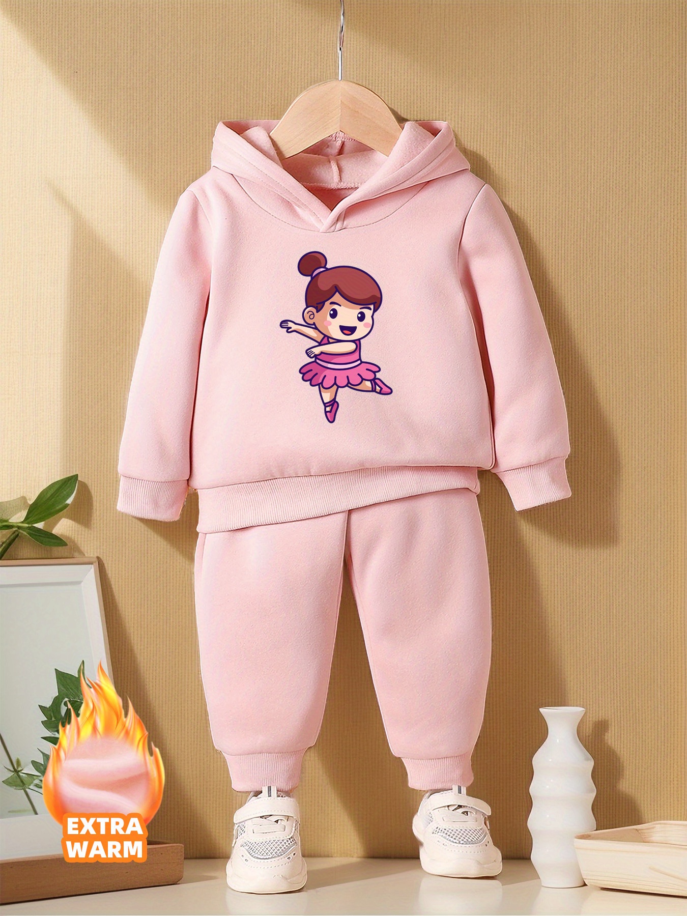 2pcs Baby Girl Solid Thickened Fuzzy Fleece Long-sleeve Coat and Bell Bottom Pants Set