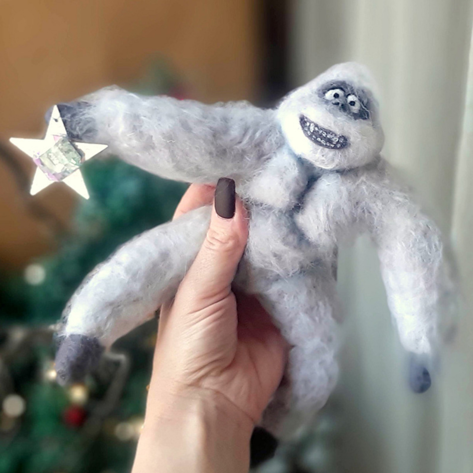 Christmas Tree Topper Abominable Snowman Xmas Chimpanzees Ornament