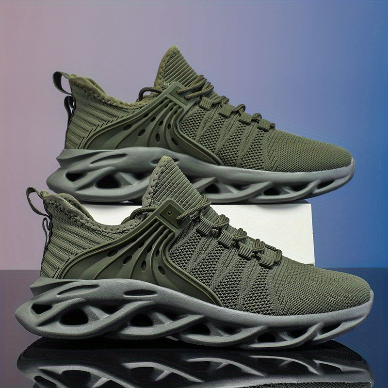 are nike air max non slip shoes