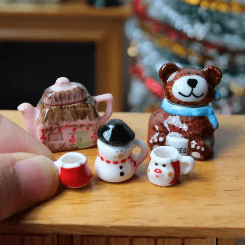 Christmas / Winter Snowman Mini Teapot / Winter Decor