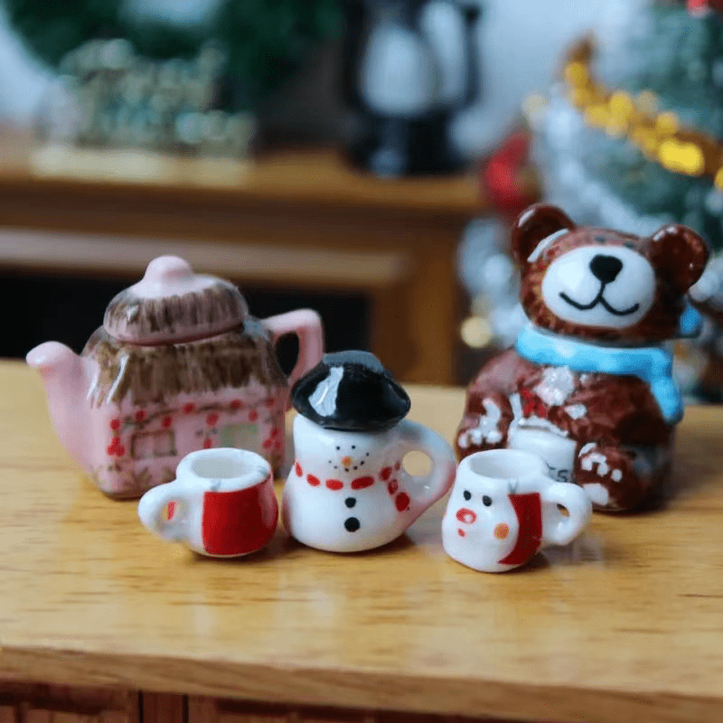 Christmas / Winter Snowman Mini Teapot / Winter Decor