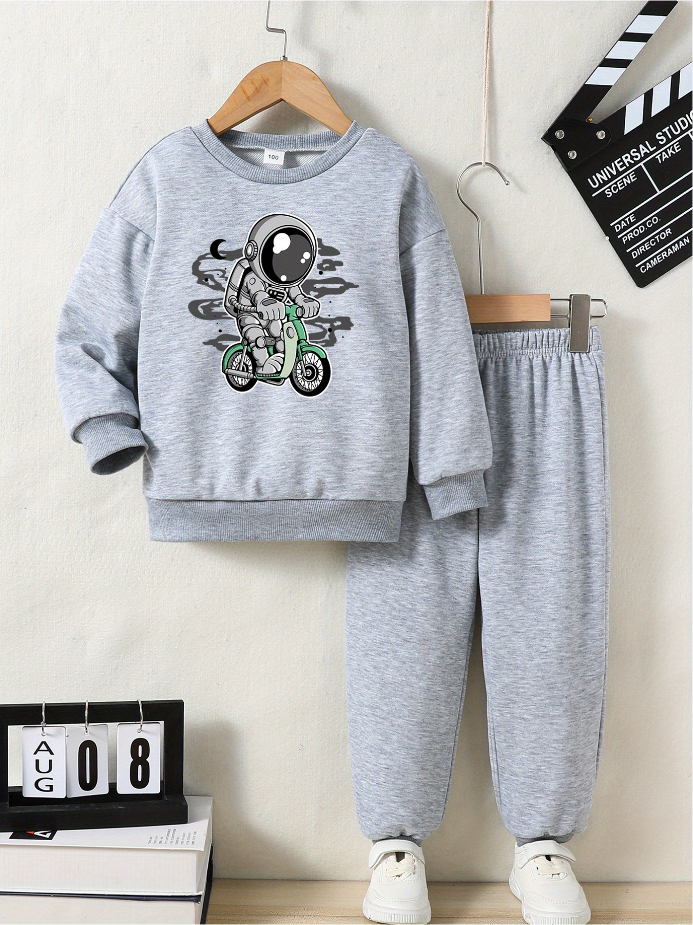 2pcs Girls Astronaut Bike Print Outfit Jacquard Hoodie Sweatpants