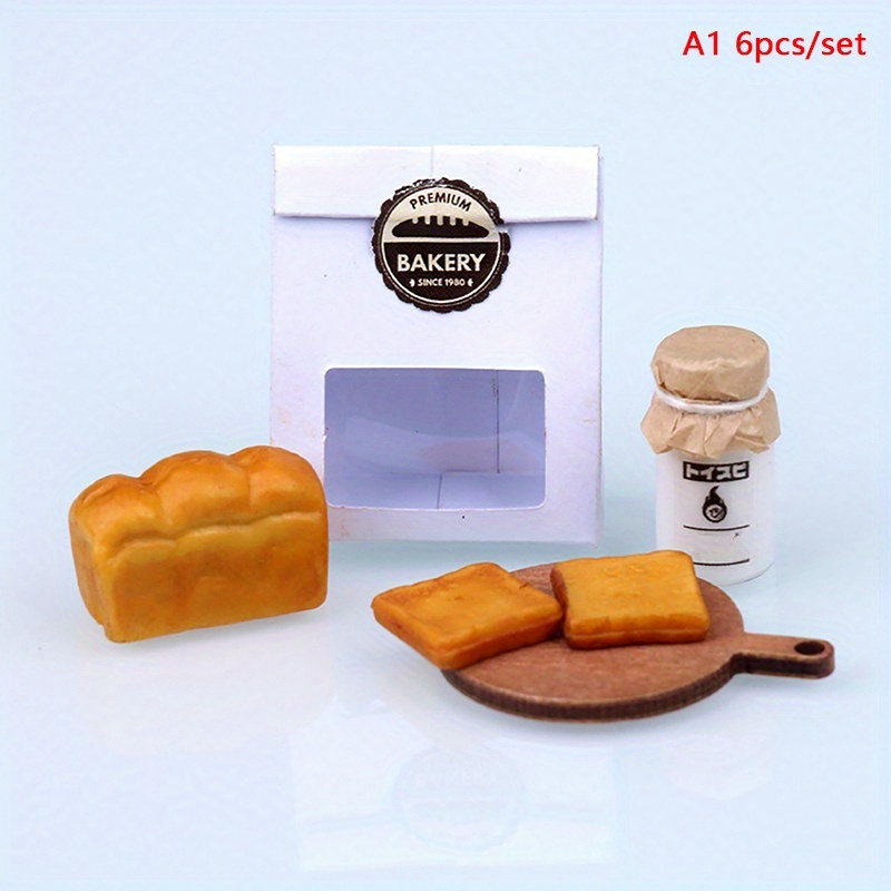 1:12 Scale Miniature Toaster Bread Dollhouse Food Kitchen Accessories 