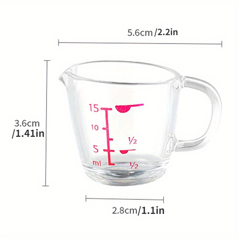 Miniature measuring cup for tiny cooking